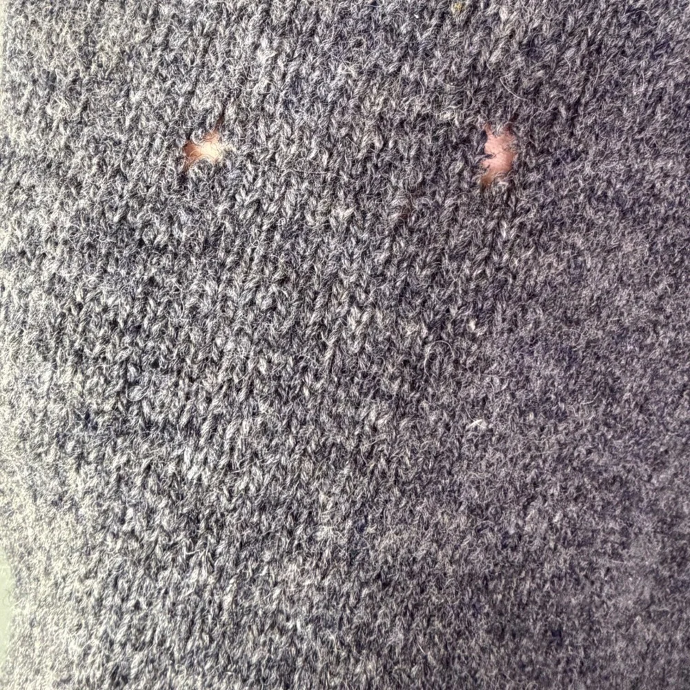 Eddie Bauer Mens Size Medium Gray 100% Wool Sweater Crewneck Classic - Picture 8 of 13